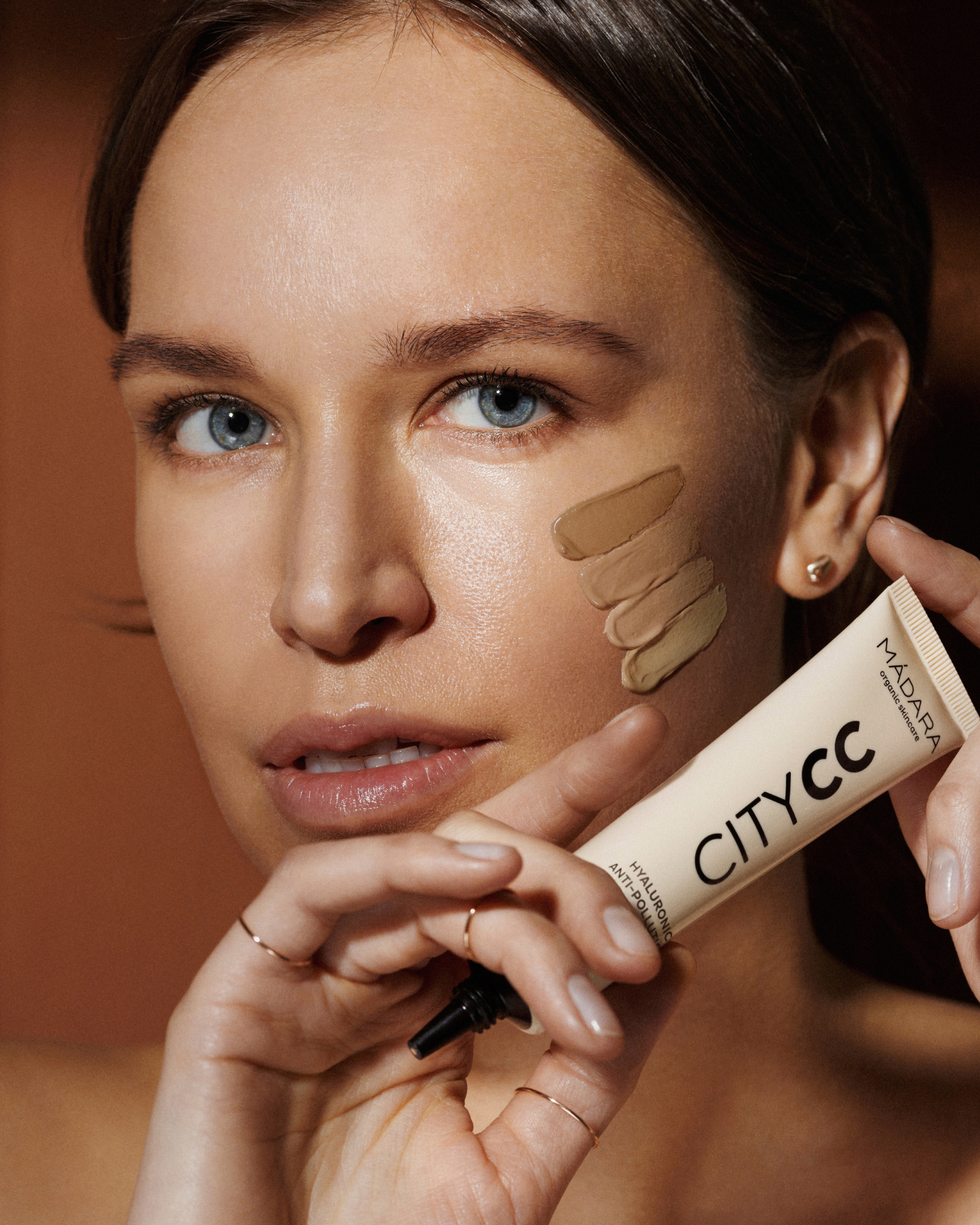 Hyaluronic Anti-Pollution CC Cream SPF15
