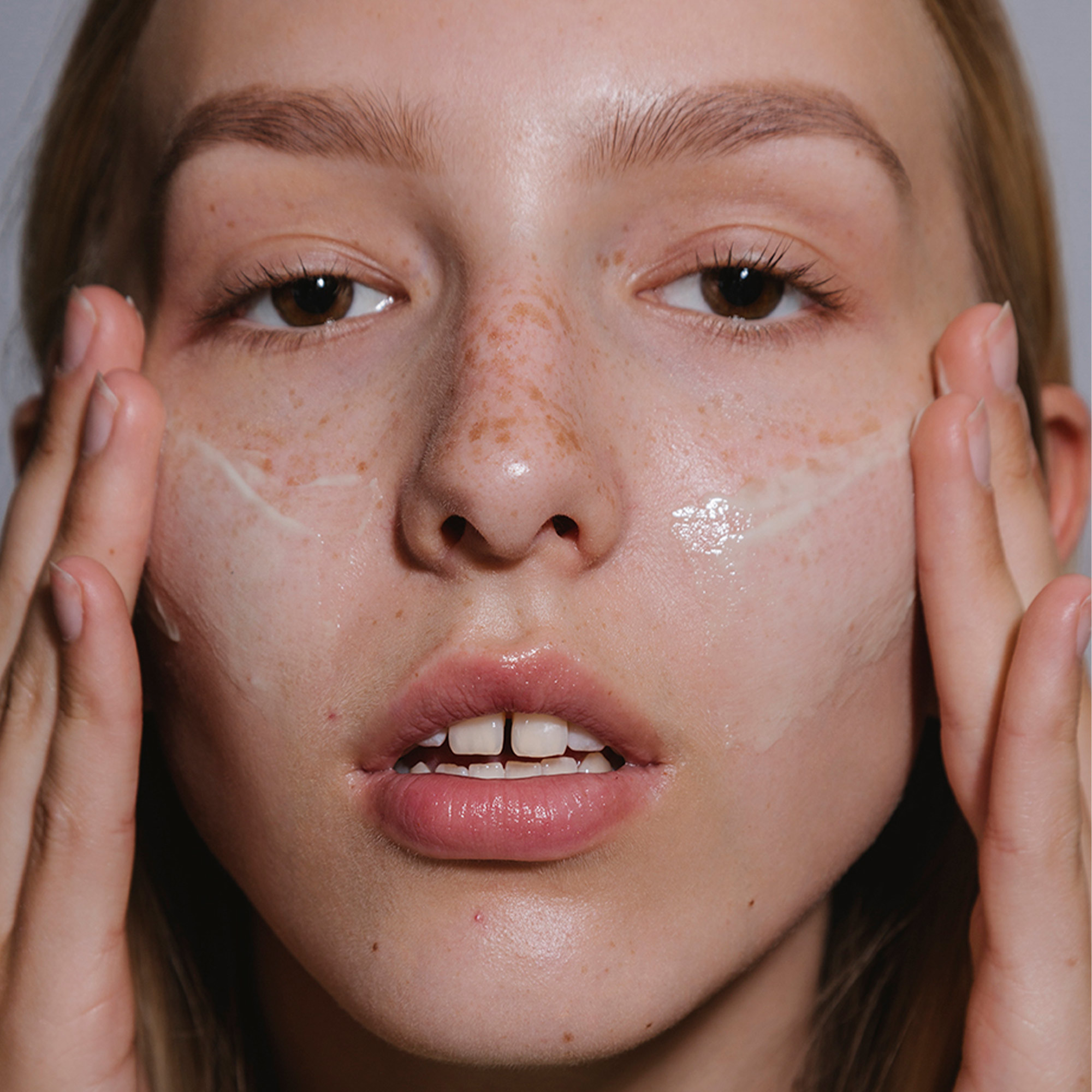 ACNE Hydra-Derm Fluide équilibrant